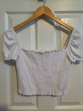 Wilfred White Smocked Puff-Sleeve Crop Top